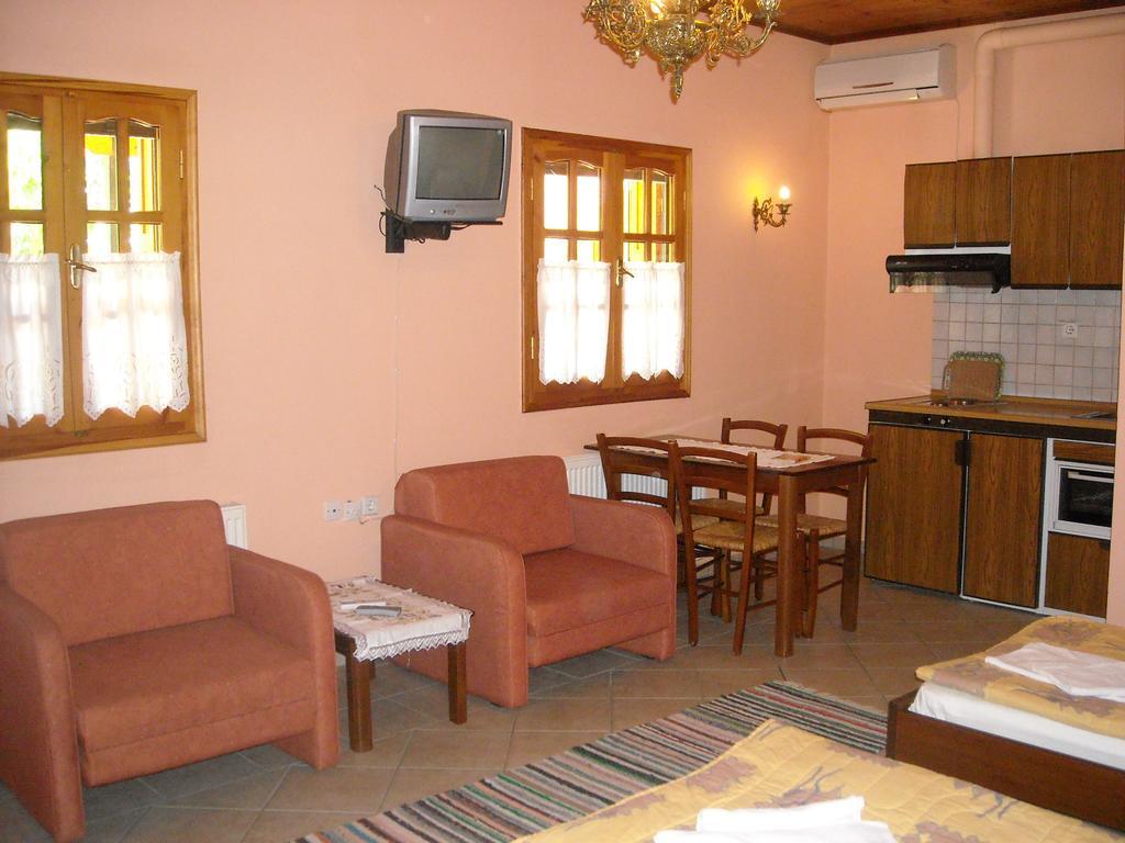Epavli Antonis Apartment Konitsa Luaran gambar